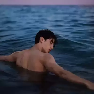 厍冠芳
